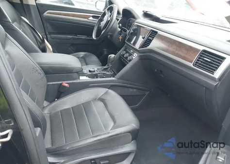 2019 Volkswagen Atlas 3.6L V6 Sel Premium z USA, uszkodzony, nr VIN 1V2NR2CA9KC579016